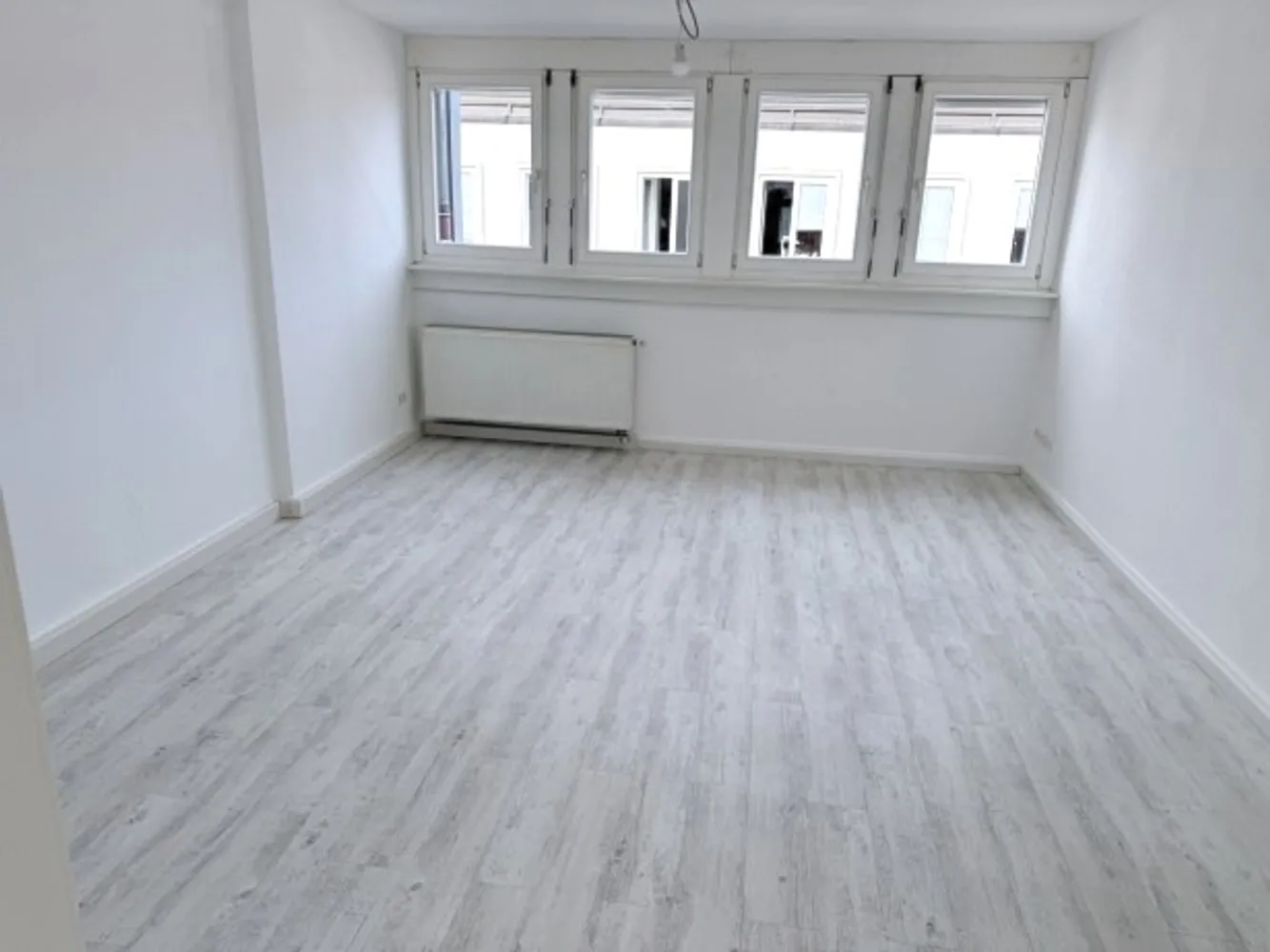 2 Zimmer Wohnung mit 76 m² in Karlsruhe – Bild 9