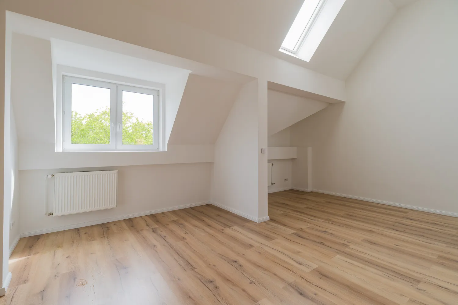 2 Zimmer Wohnung mit 77 m² in Berlin – Bild 12