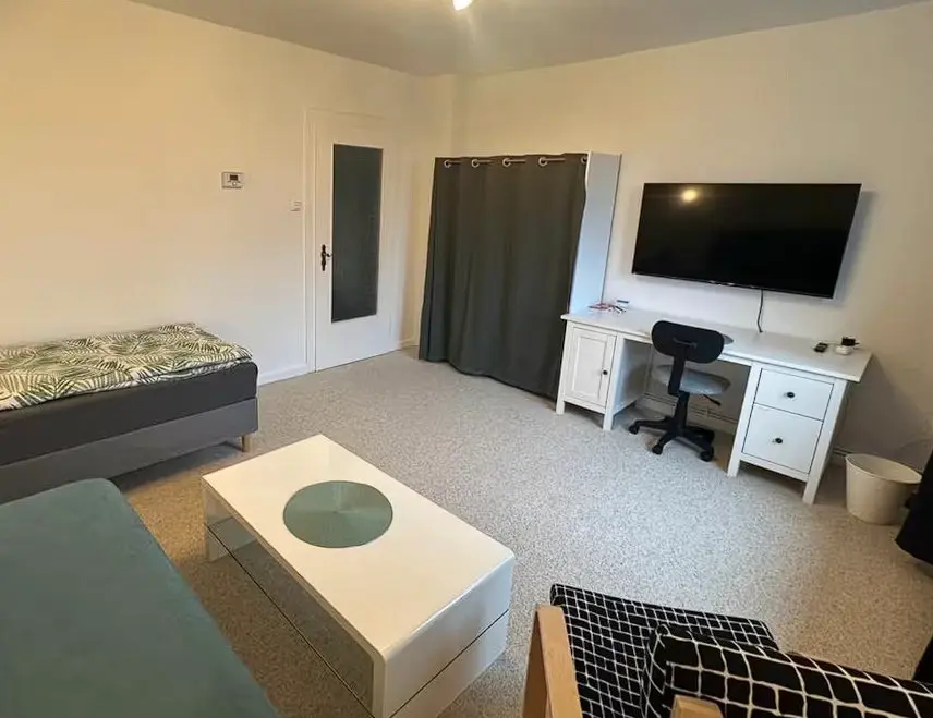 2 Zimmer Wohnung mit 52 m² in Hamburg – Bild 2