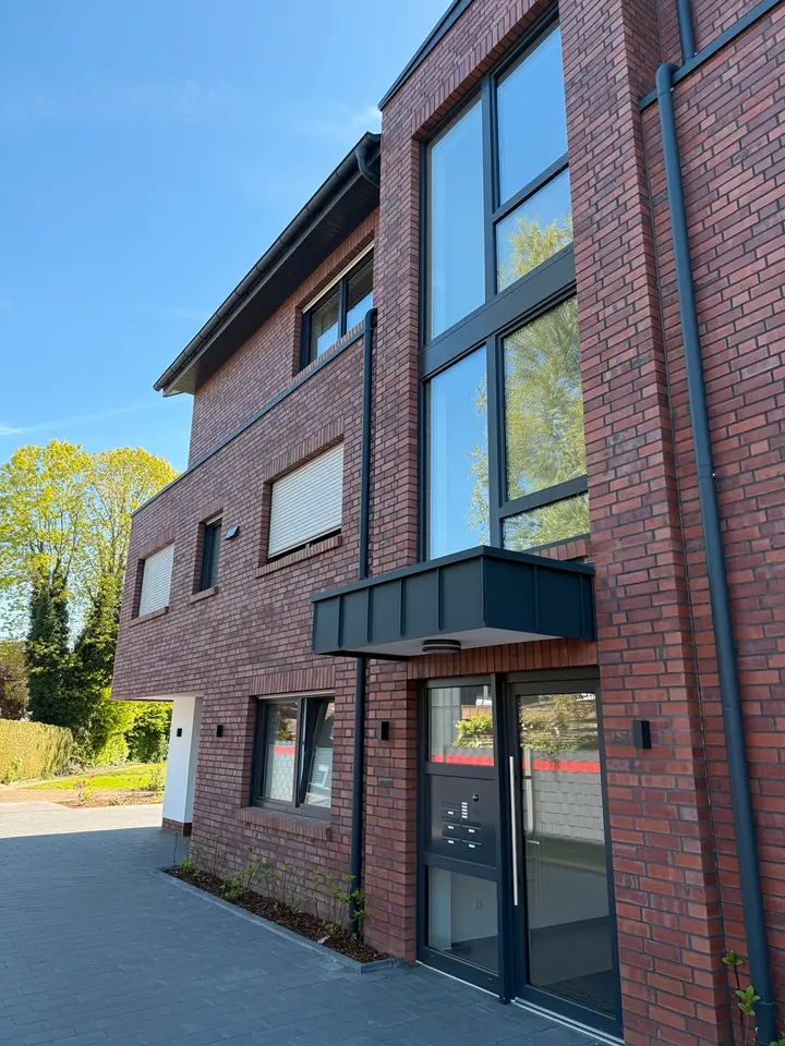 3 Zimmer Wohnung mit 104 m² in Leer – Bild 1