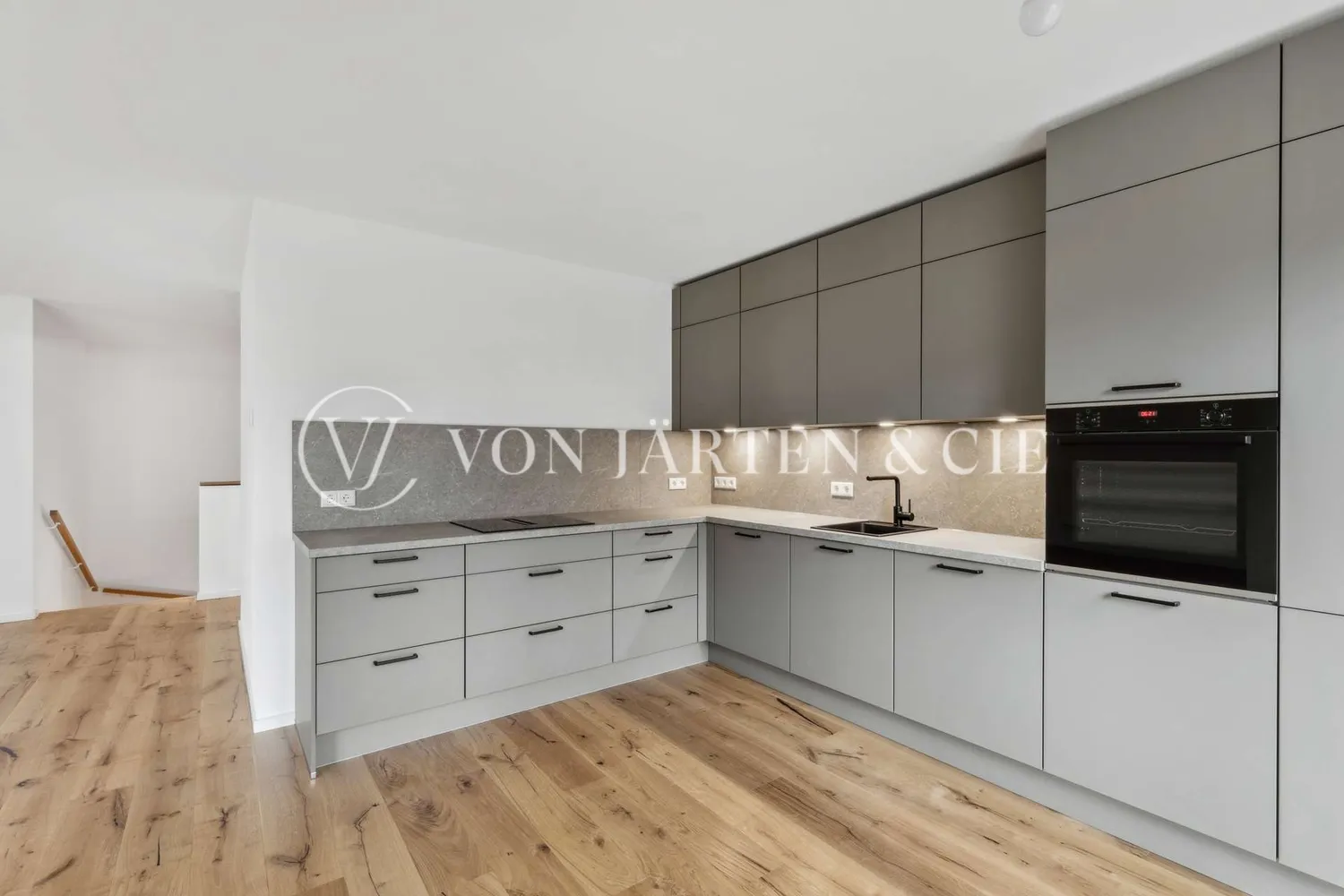 2 Zimmer Wohnung mit 70 m² in Hamburg – Bild 3
