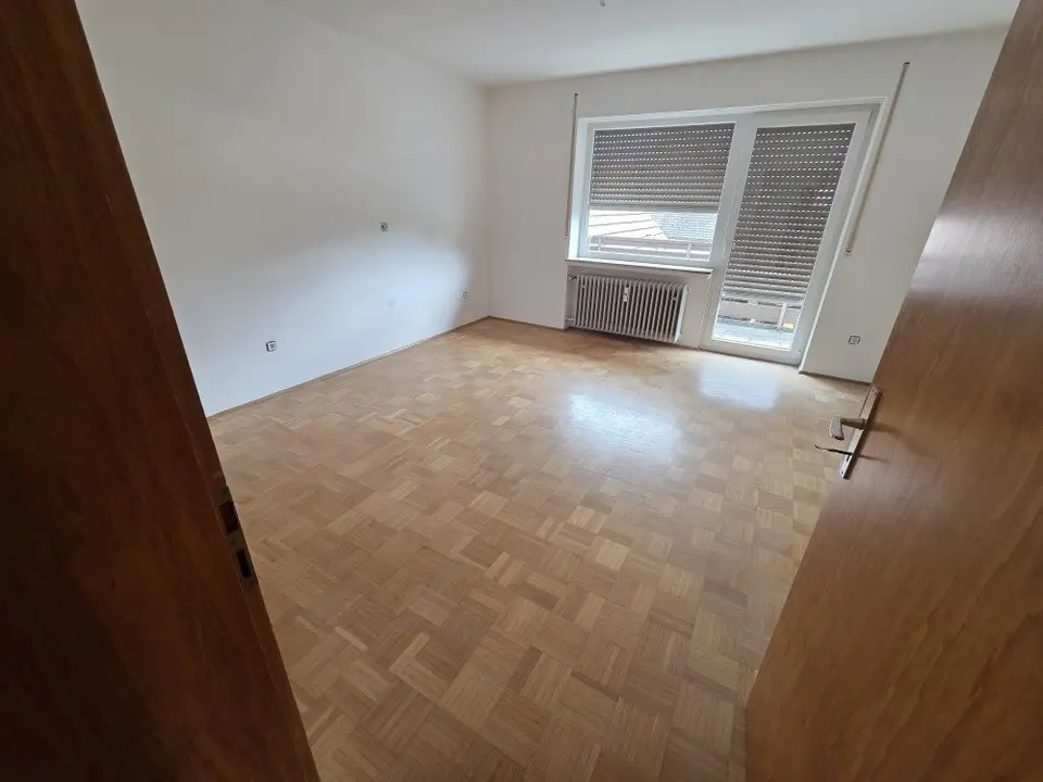 4 Zimmer Wohnung mit 105 m² in Nördlingen – Bild 3