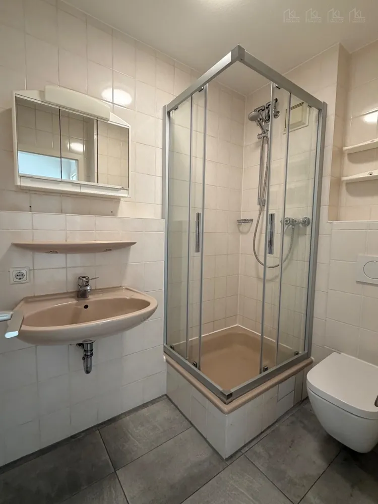 1 Zimmer Wohnung mit 32 m² in Augsburg – Bild 4