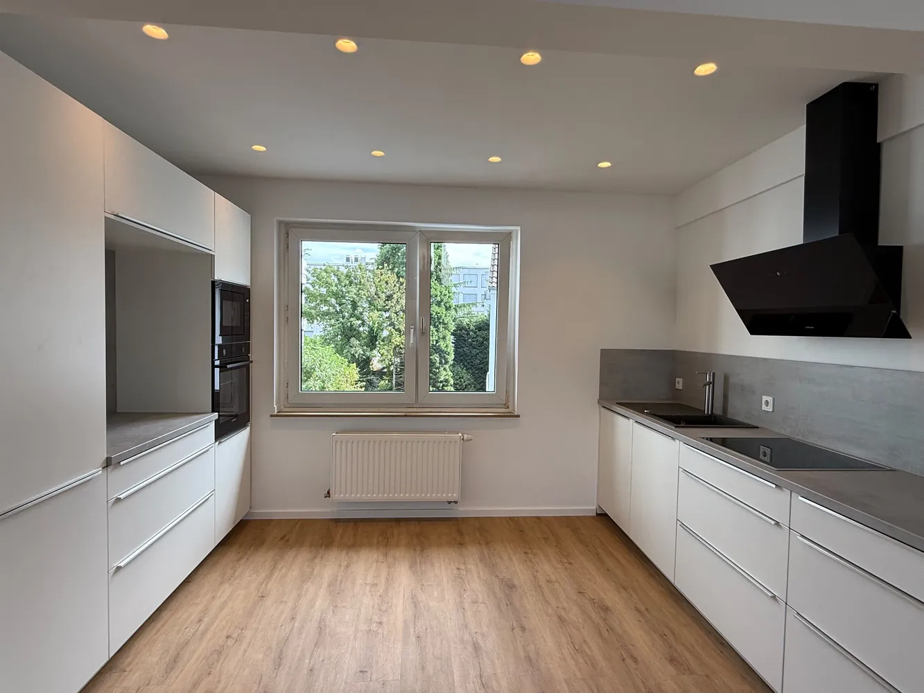 4 Zimmer Wohnung mit 95 m² in Köln – Bild 1