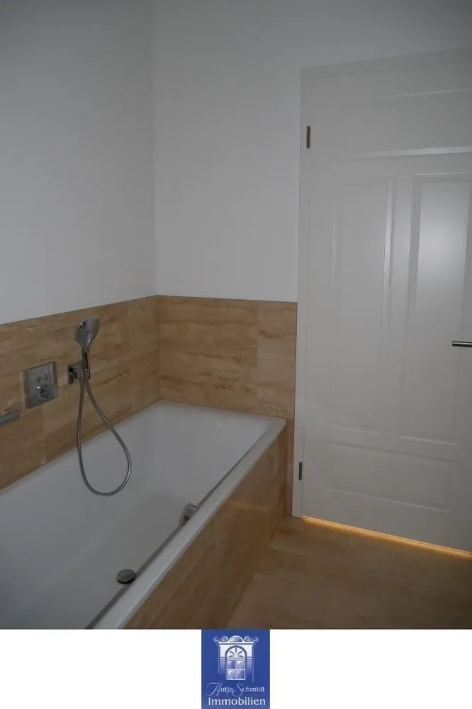 5 Zimmer Wohnung mit 128 m² in Dresden – Bild 11