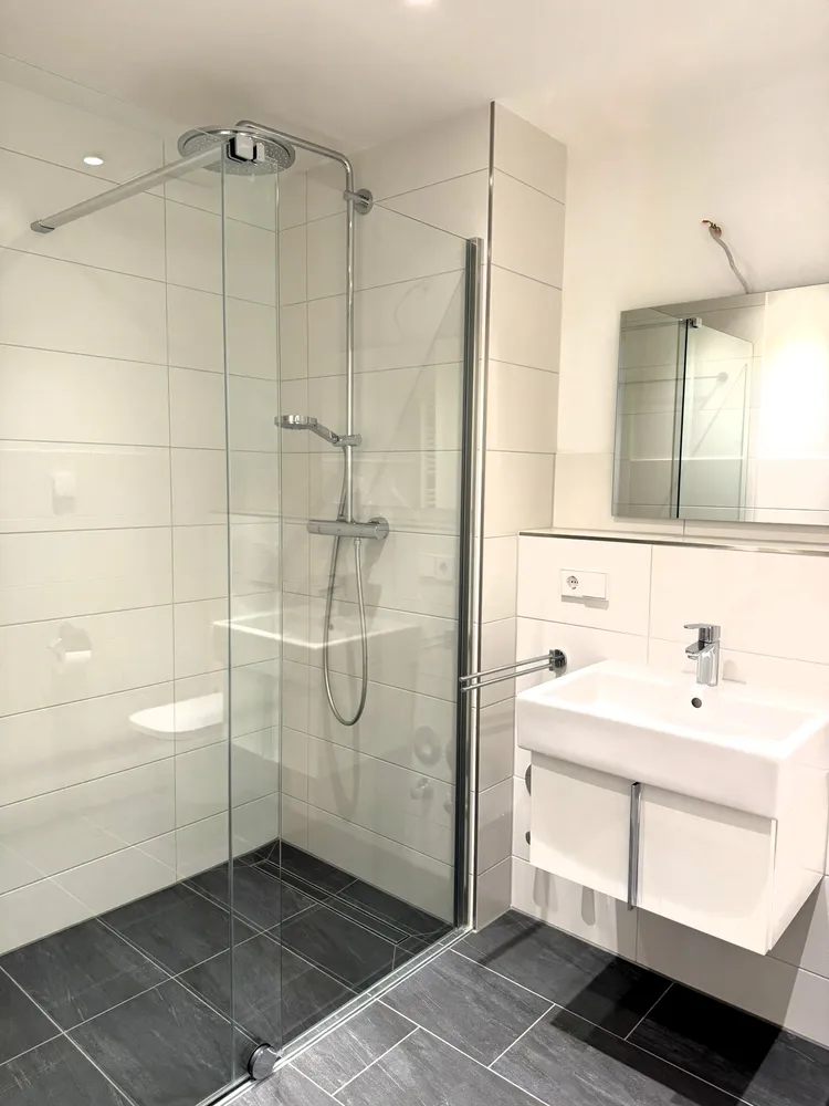 4 Zimmer Wohnung mit 130 m² in Freiburg im Breisgau – Bild 4