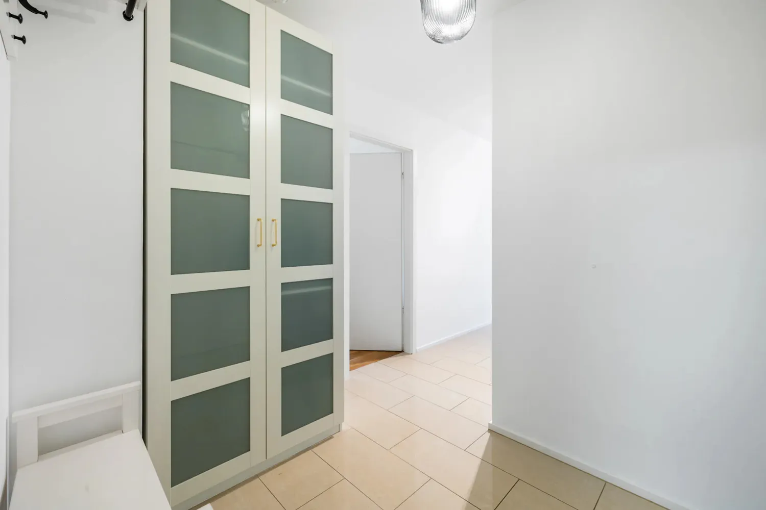 Shared room with 17 m² in Munich – Photo 1