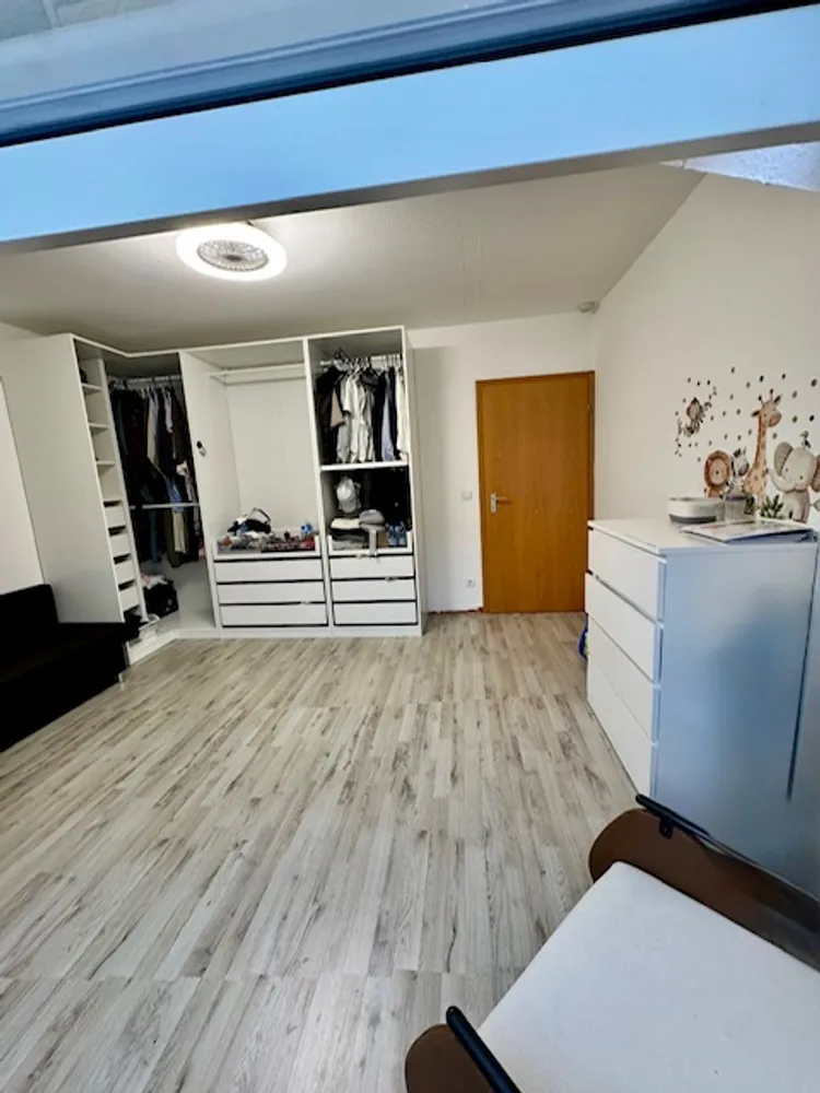 3 Zimmer Wohnung mit 77 m² in Mülheim an der Ruhr – Bild 2