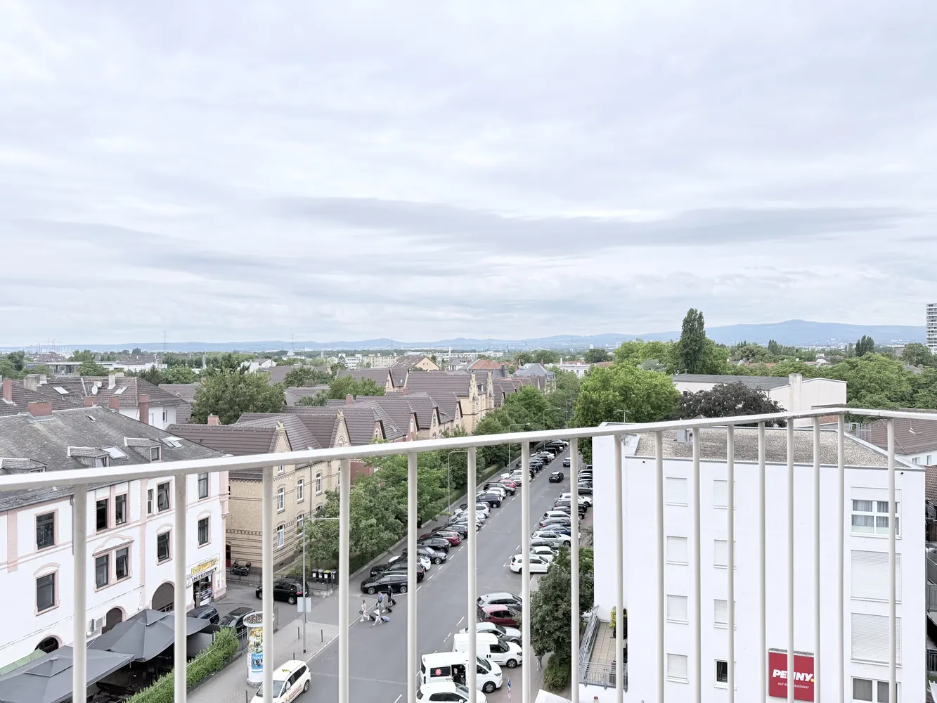 3 Zimmer Wohnung mit 68 m² in Frankfurt am Main – Bild 3