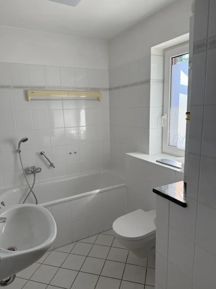 4 Zimmer Wohnung mit 89 m² in Halle (Saale) – Bild 10
