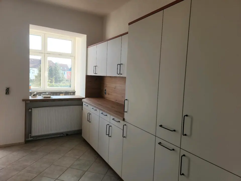 5 Zimmer Wohnung mit 100 m² in Köthen – Bild 1