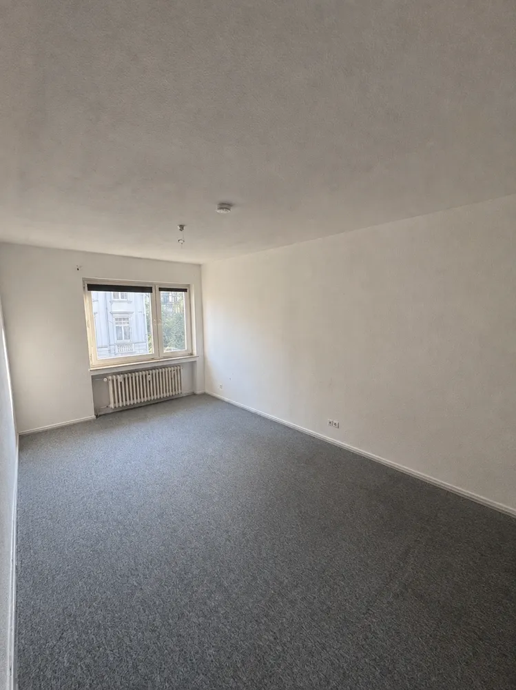 2 Zimmer Wohnung mit 31 m² in Köln – Bild 1