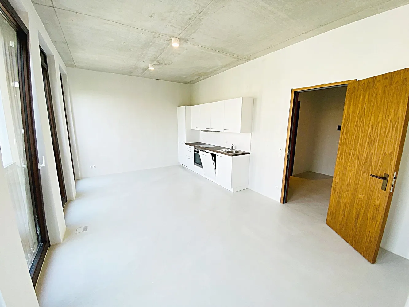 2 Zimmer Wohnung mit 69 m² in Berlin – Bild 2