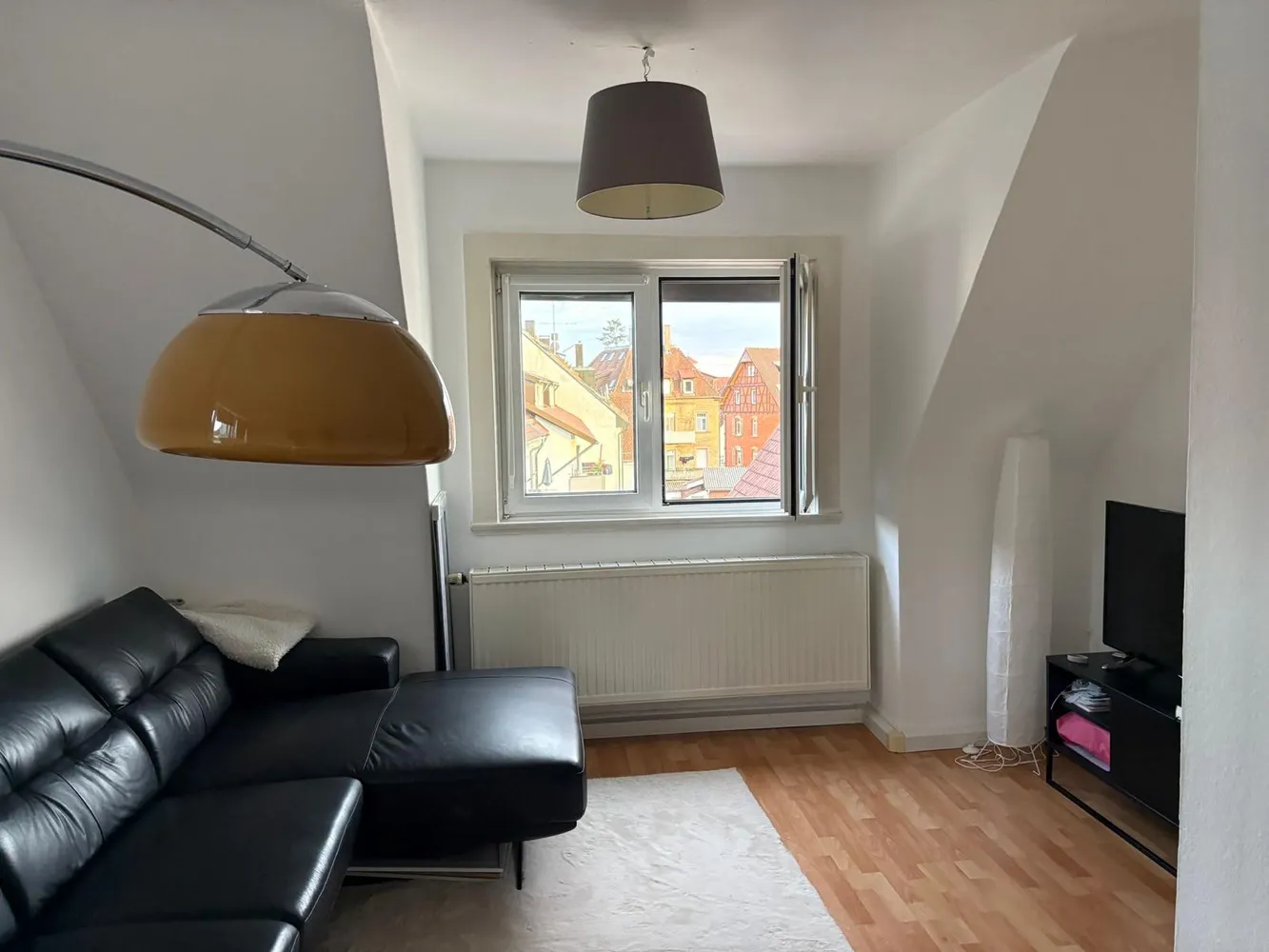 2 Zimmer Wohnung mit 49 m² in Stuttgart – Bild 2