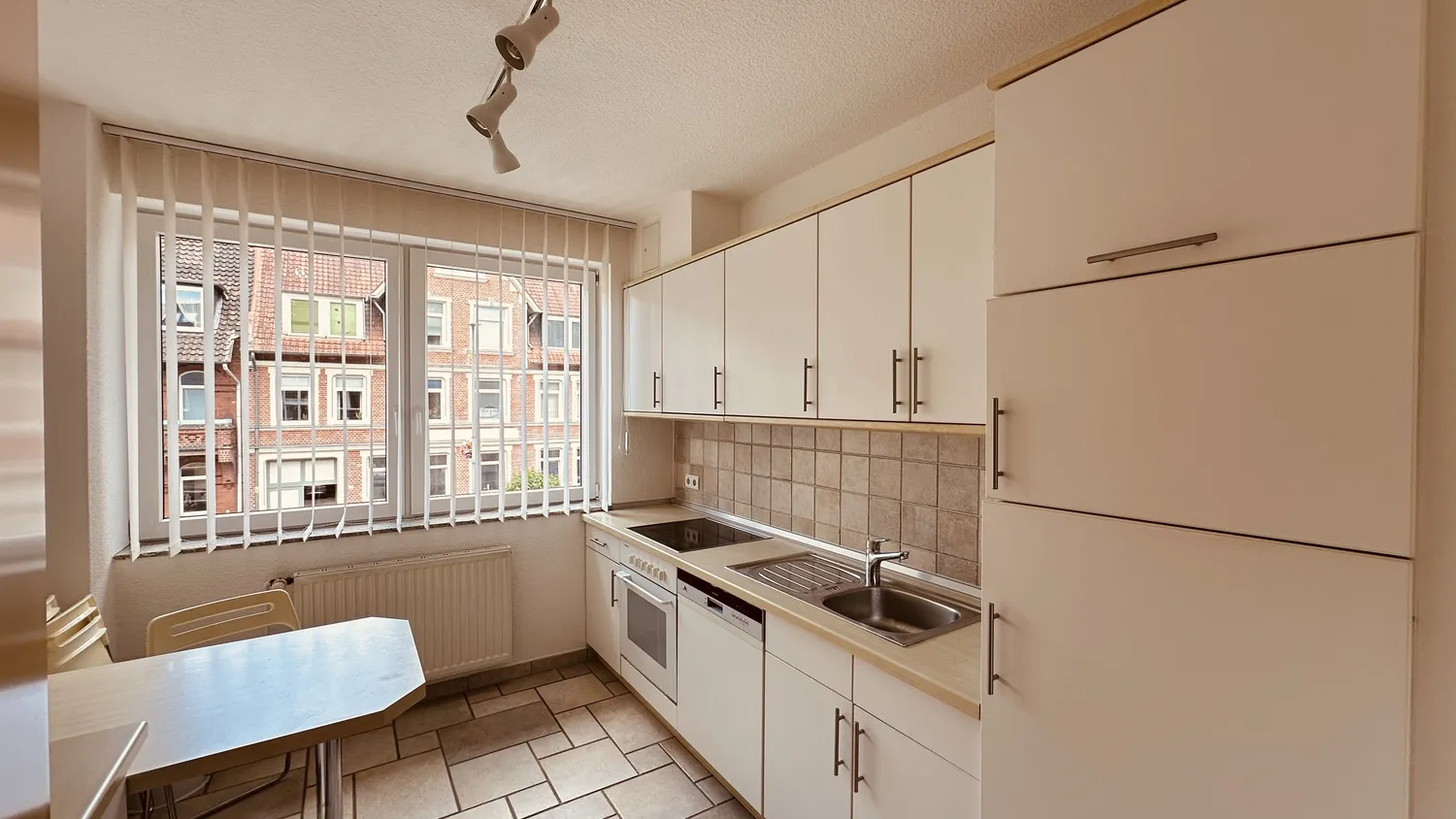 2 Zimmer Wohnung mit 73 m² in Hannover – Bild 10