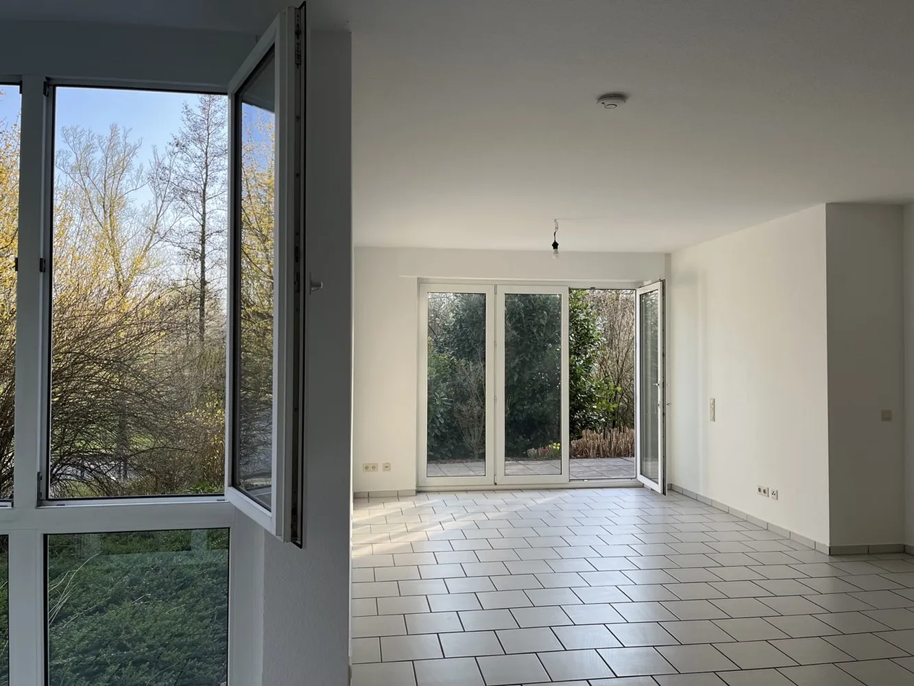 2 Zimmer Wohnung mit 70 m² in Leverkusen – Bild 5