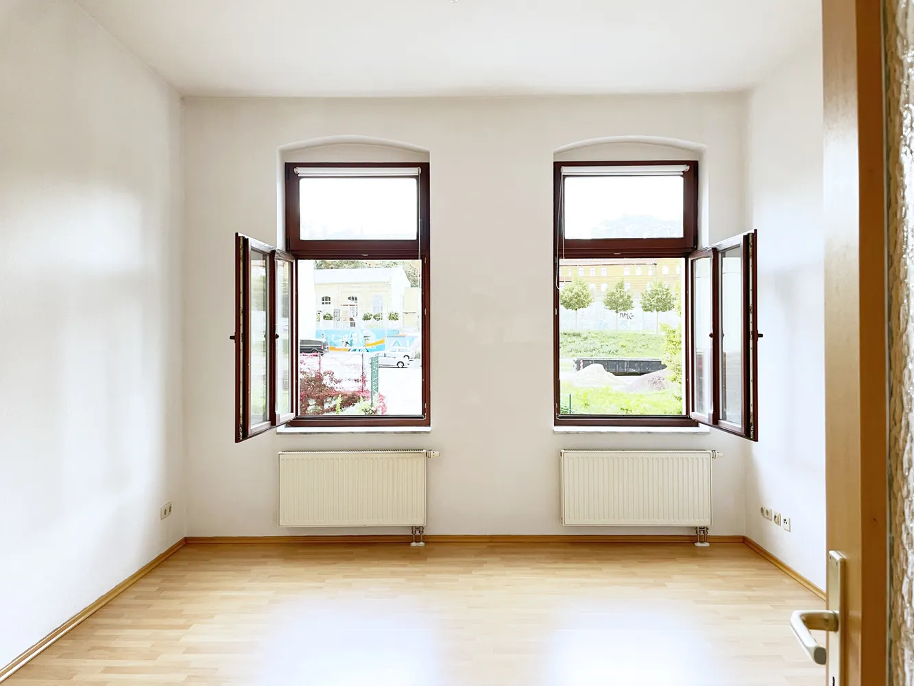 3 Zimmer Wohnung mit 76 m² in Halle (Saale) – Bild 2