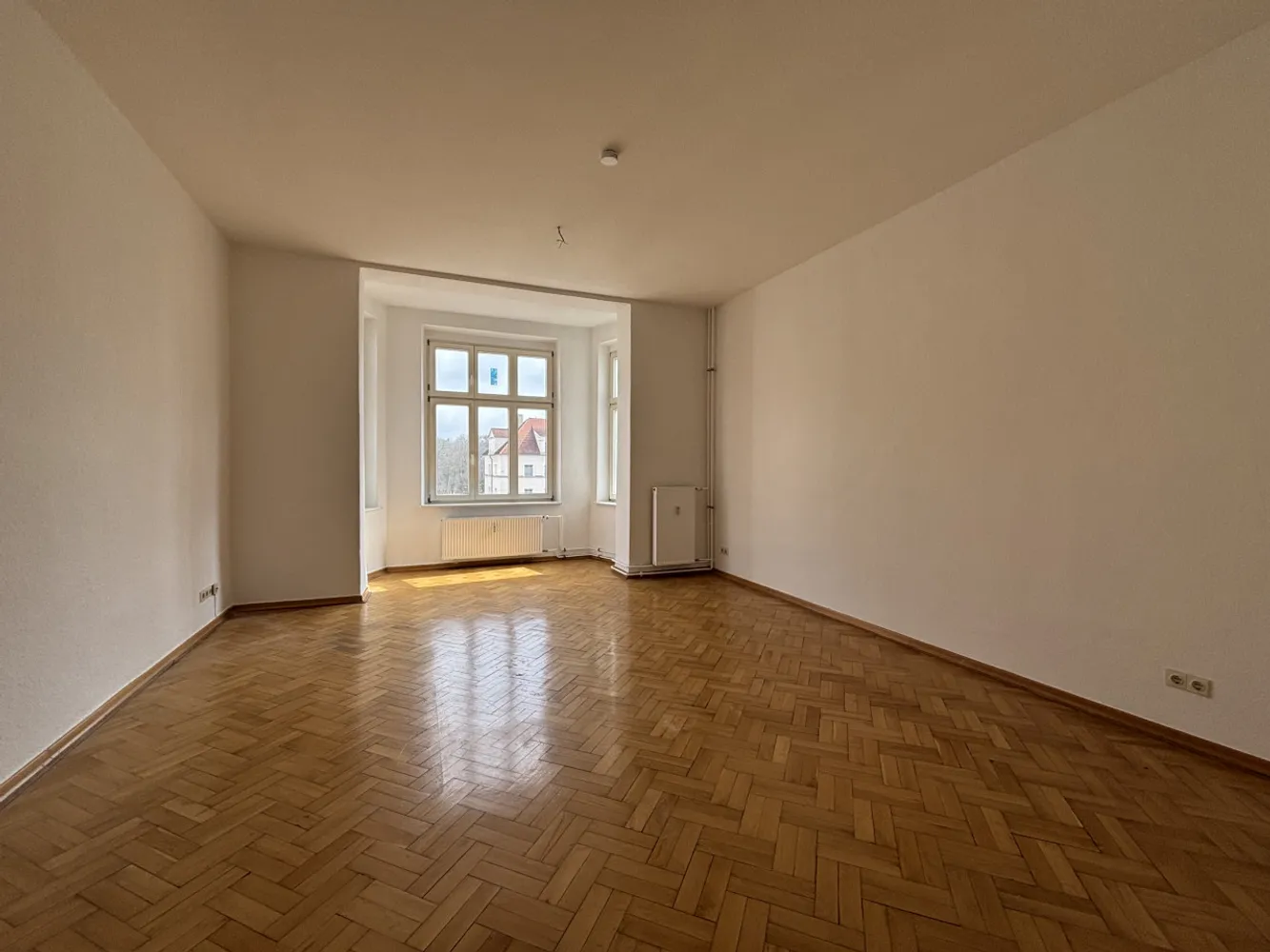 3 Zimmer Wohnung mit 124 m² in Frankfurt (Oder) – Bild 2