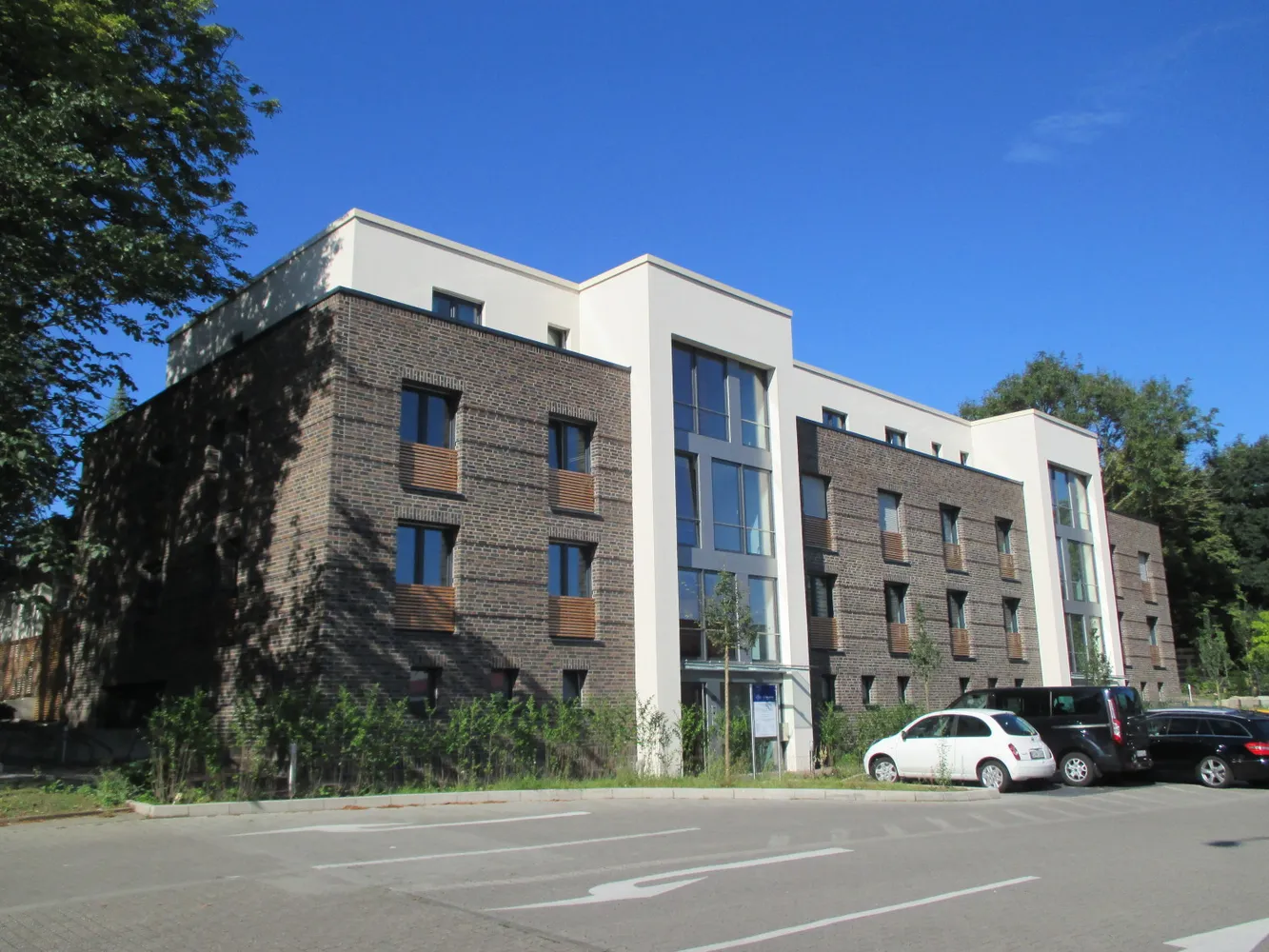 3 Zimmer Wohnung mit 122 m² in Essen – Bild 2