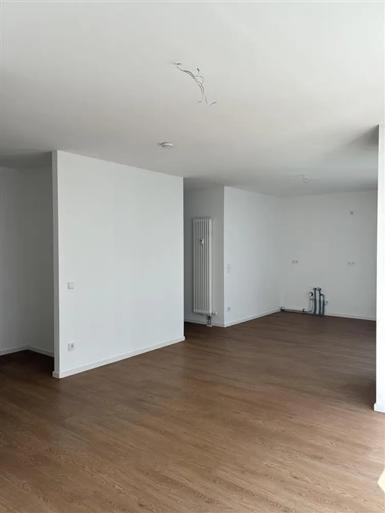 3 Zimmer Wohnung mit 75 m² in Berlin – Bild 4