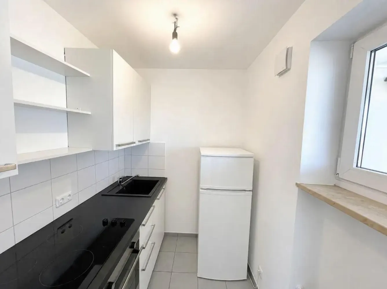 2 Zimmer Wohnung mit 42 m² in Köln – Bild 2