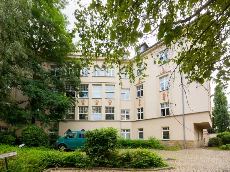 6 Zimmer Wohnung mit 245 m² in Leipzig – Bild 2