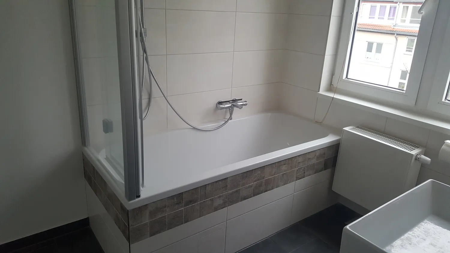 2 Zimmer Wohnung mit 75 m² in Berlin – Bild 2
