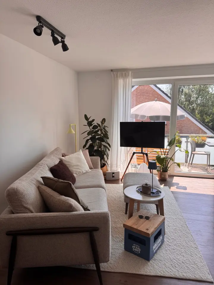 2 Zimmer Wohnung mit 61 m² in Leer – Bild 1