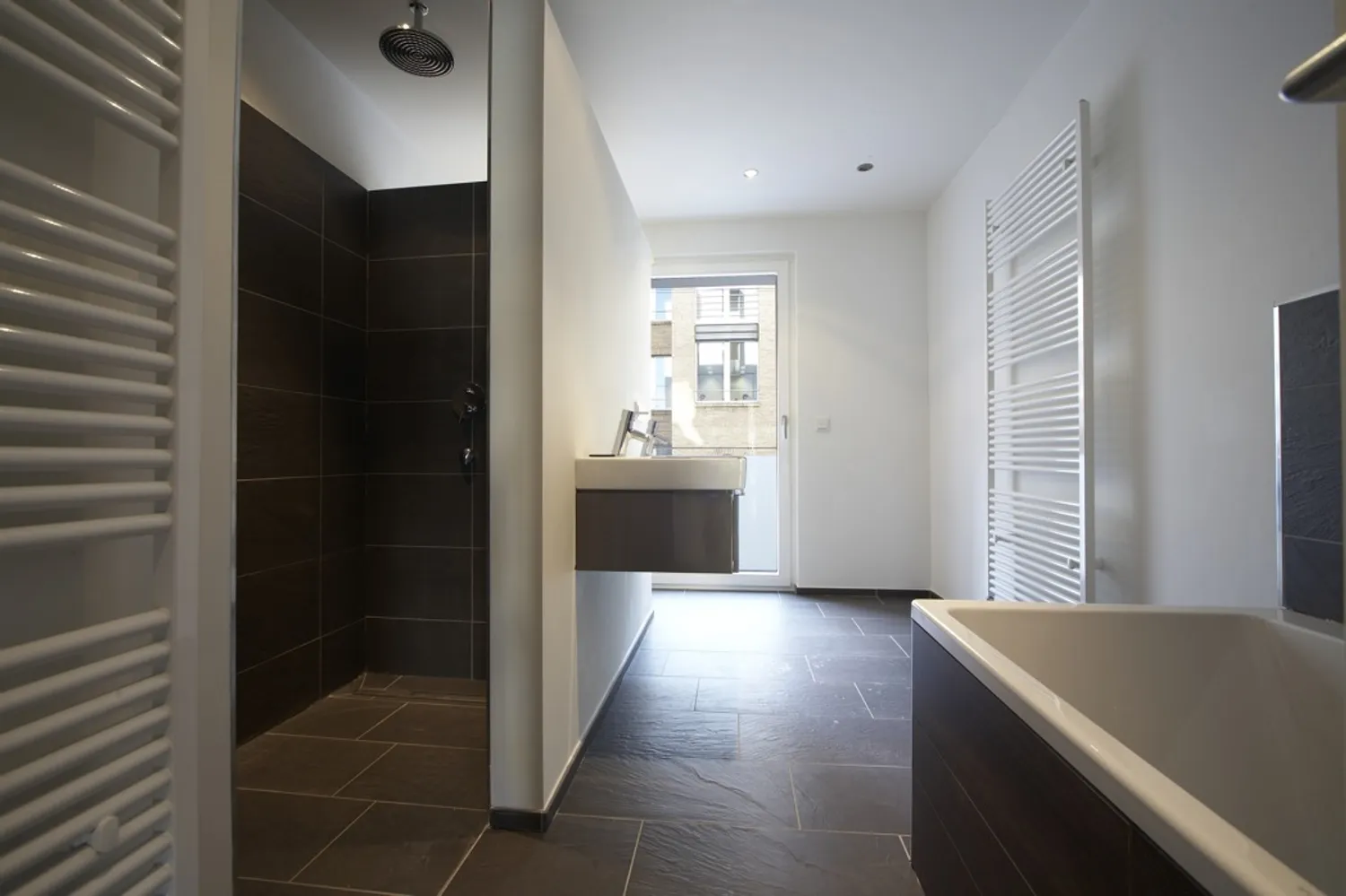 4 Zimmer Wohnung mit 128 m² in Stuttgart – Bild 4