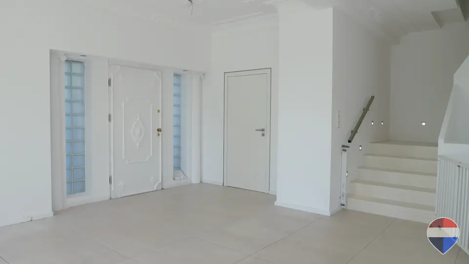 7 Zimmer Haus mit 340 m² in Wesel – Bild 8