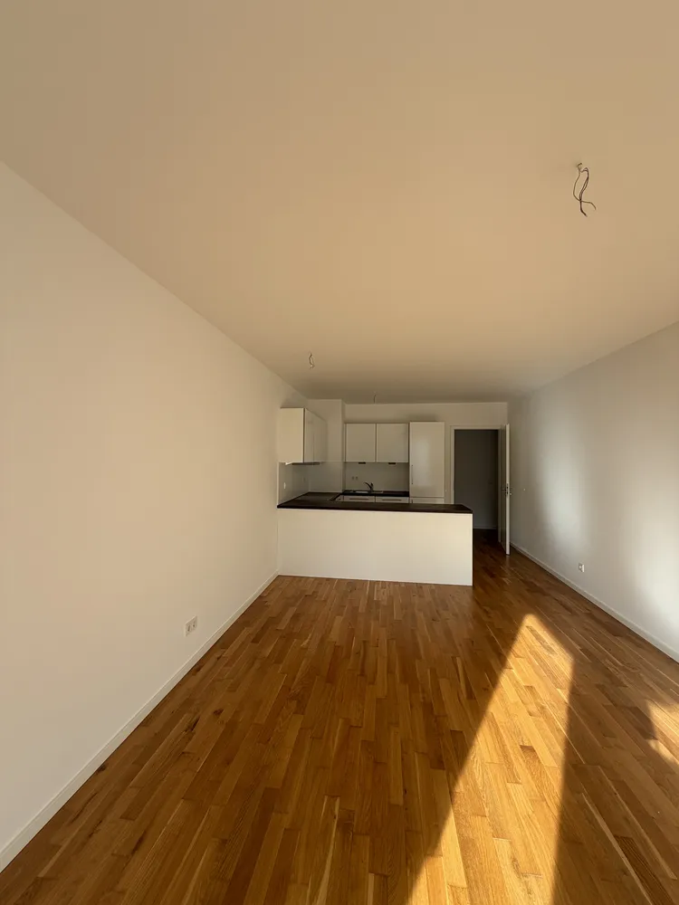 3 Zimmer Wohnung mit 92 m² in Dresden – Bild 2