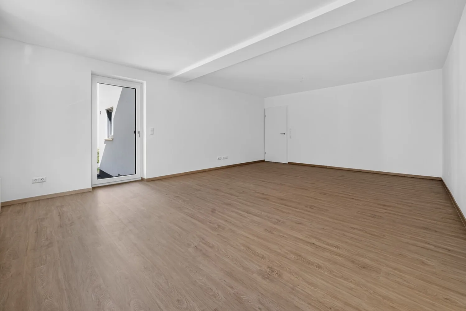 4 Zimmer Wohnung mit 95 m² in Augsburg – Bild 3