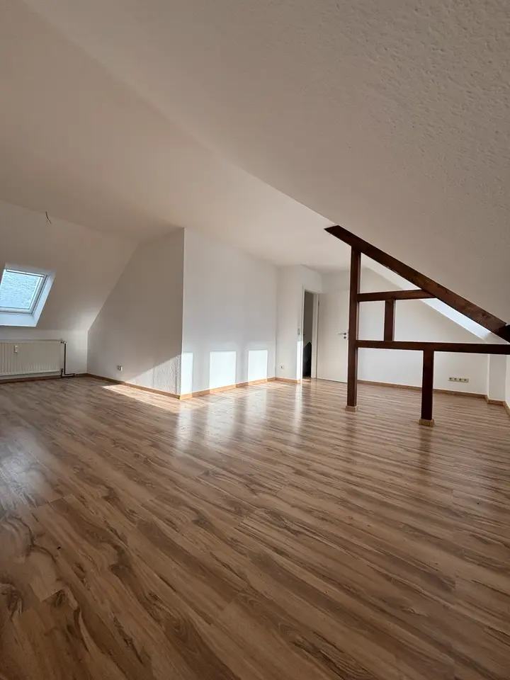 4 Zimmer Wohnung mit 98 m² in Wismar – Bild 1