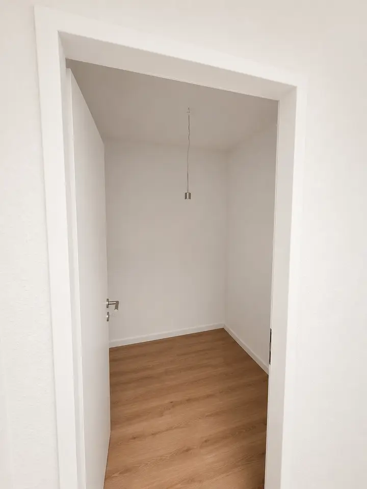 2 Zimmer Wohnung mit 55 m² in Köln – Bild 8