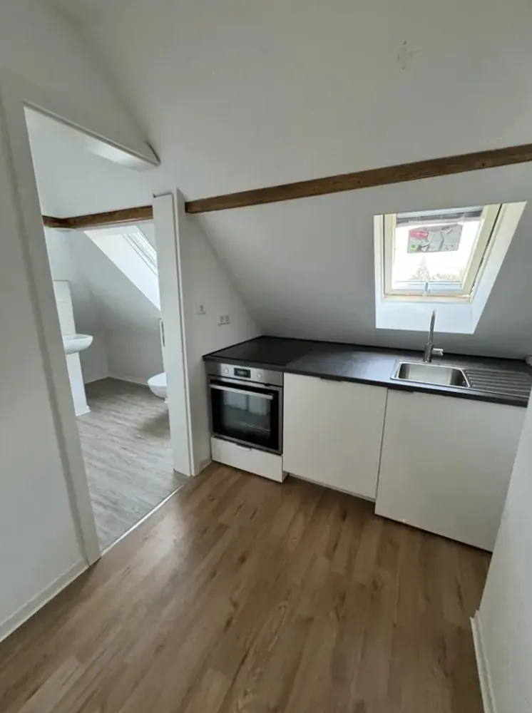 1 Zimmer Wohnung mit 15 m² in Karlsruhe – Bild 6