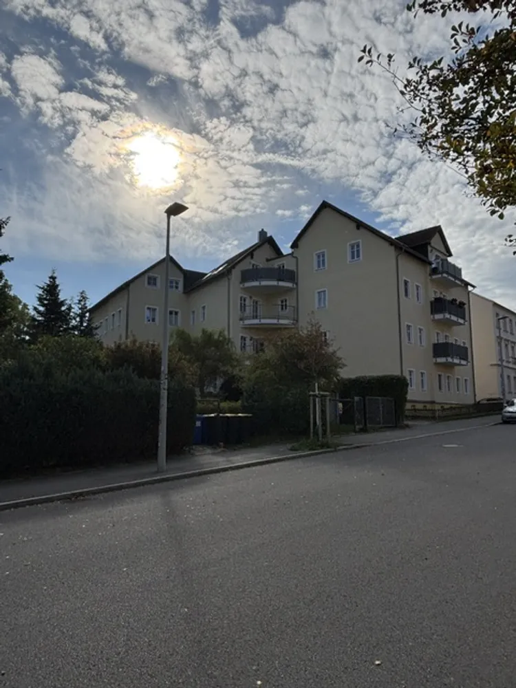 3 Zimmer Wohnung mit 80 m² in Freiberg – Bild 2