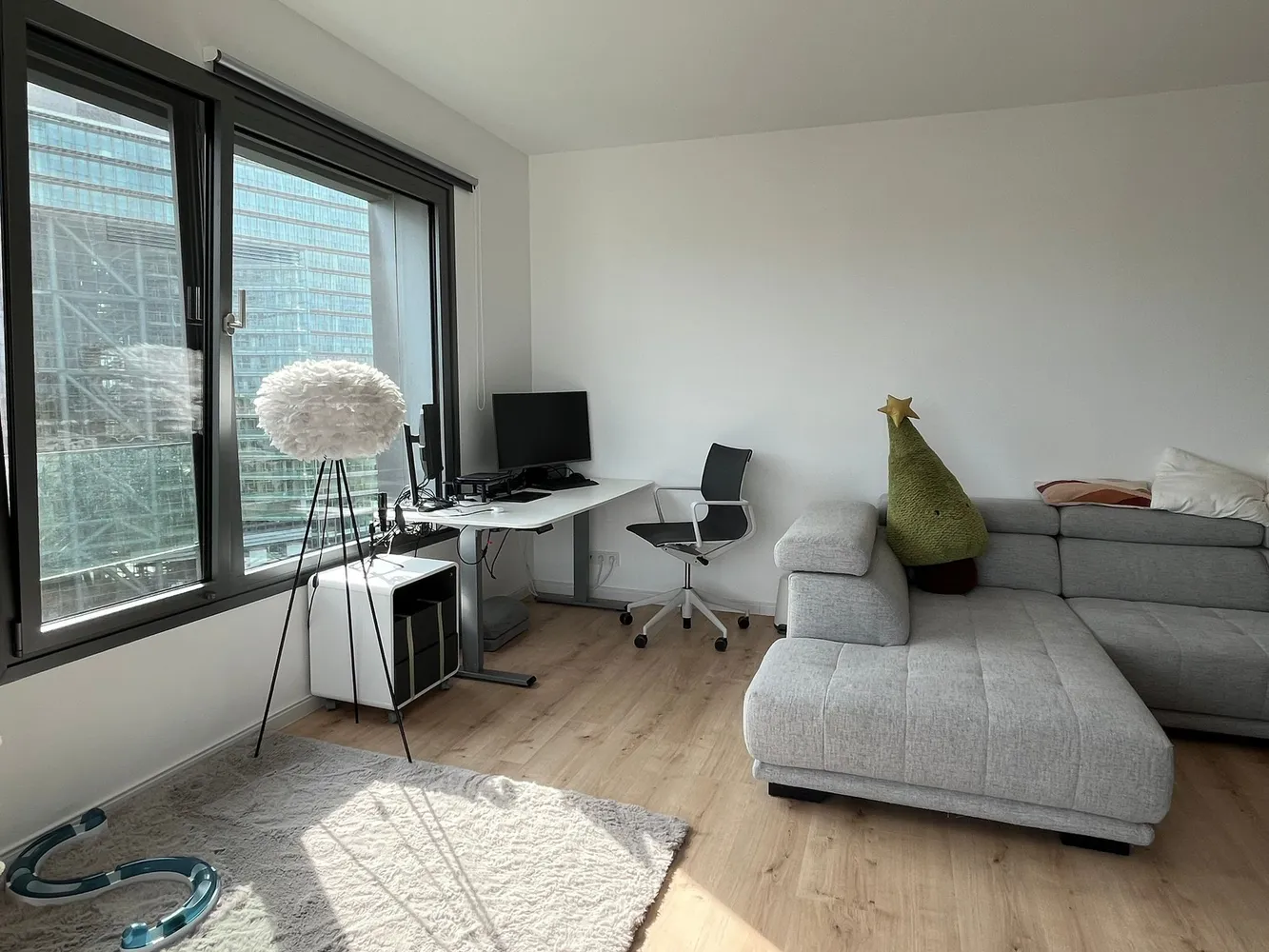 2 Zimmer Wohnung mit 62 m² in Düsseldorf – Bild 2