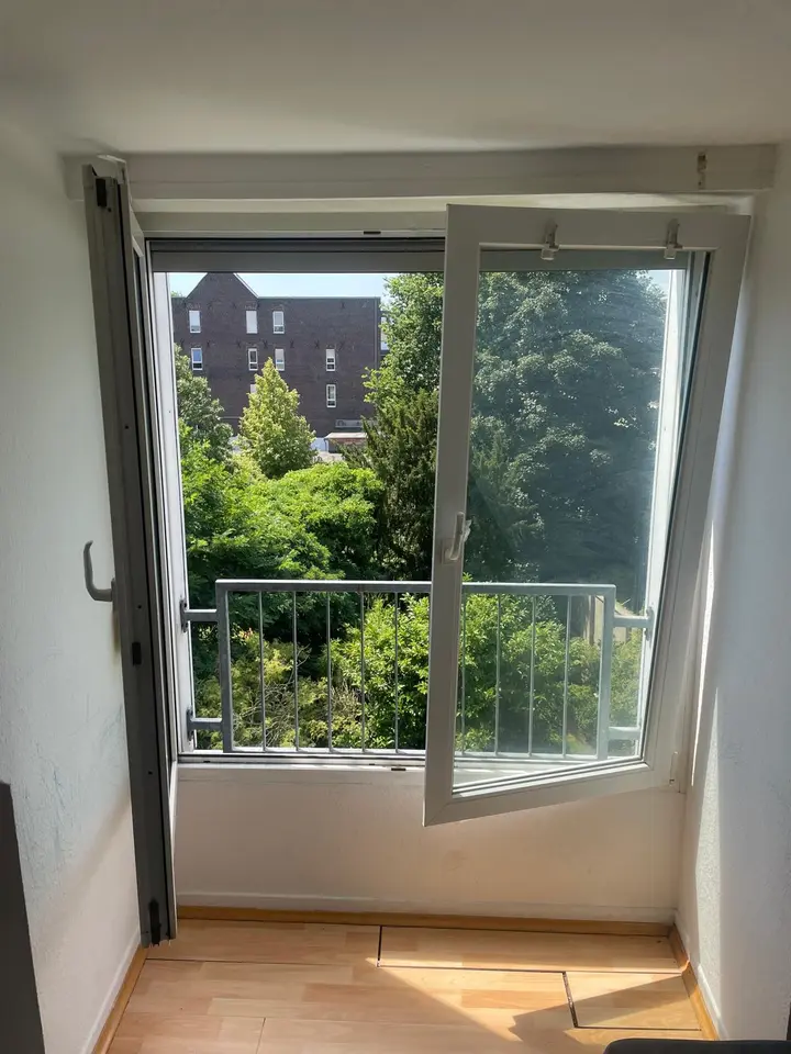3 Zimmer Wohnung mit 60 m² in Krefeld – Bild 2