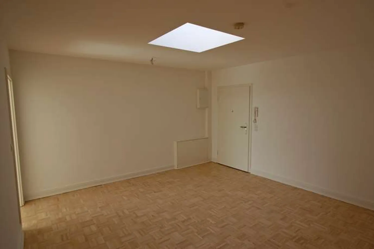 3 Zimmer Wohnung mit 85 m² in Hamburg – Bild 2