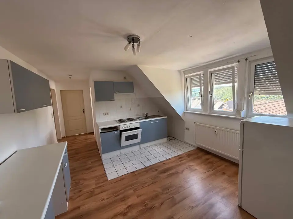 2 Zimmer Wohnung mit 85 m² in Siegen – Bild 3