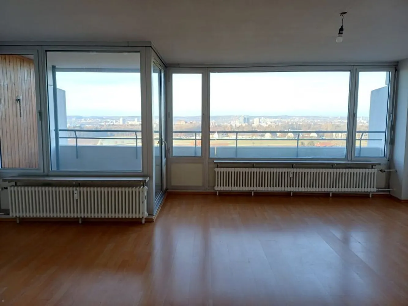 2 room apartment with 48 m² in Stuttgart – Photo 2