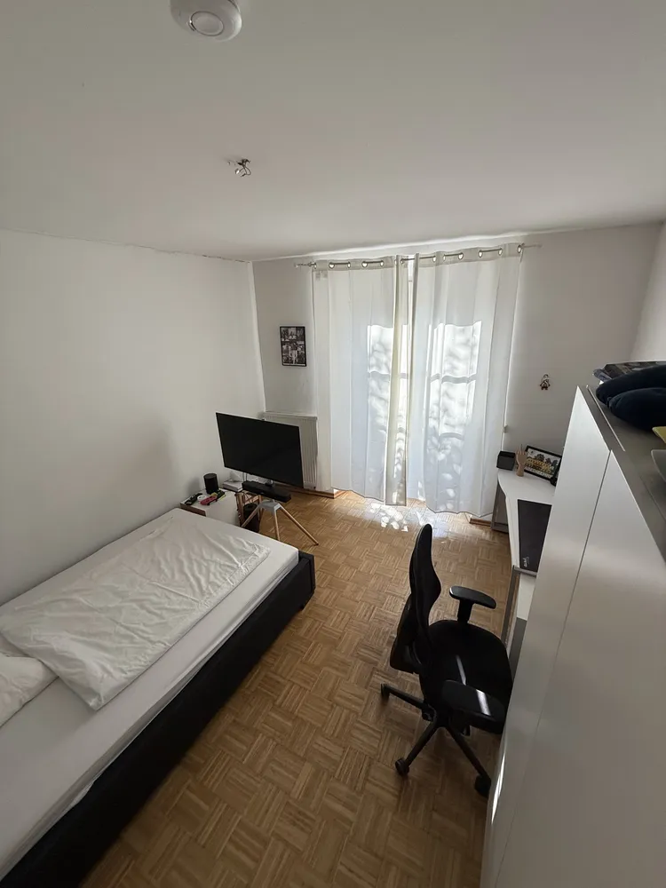 5 Zimmer Wohnung mit 118 m² in Regensburg – Bild 1