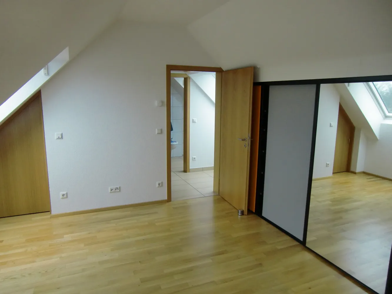 4 room apartment with 90 m² in Bonn – Photo 4
