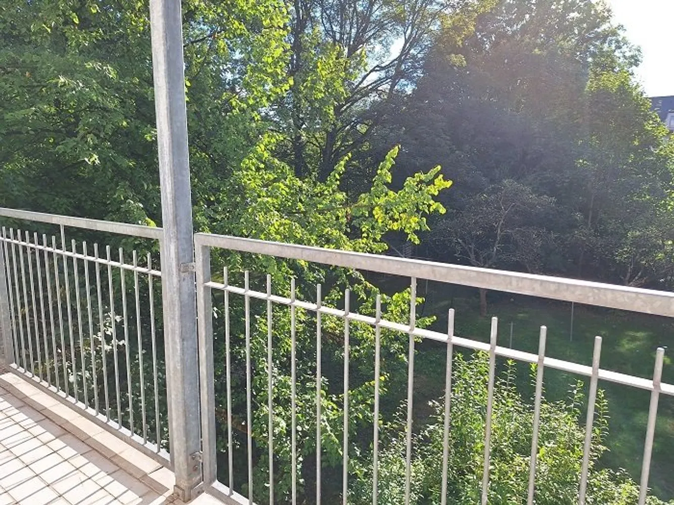 3 room apartment with 85 m² in Chemnitz – Photo 4
