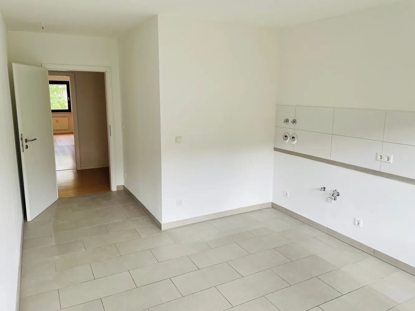 3 Zimmer Wohnung mit 90 m² in Nürnberg – Bild 3
