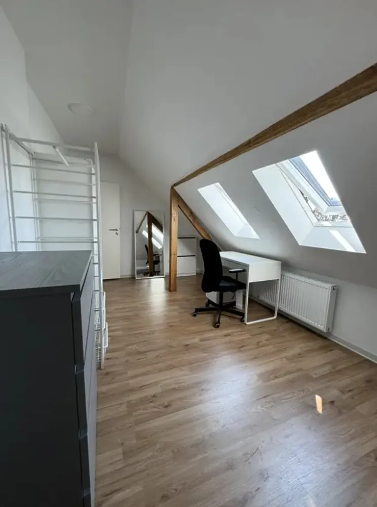 1 Zimmer Wohnung mit 15 m² in Karlsruhe – Bild 2