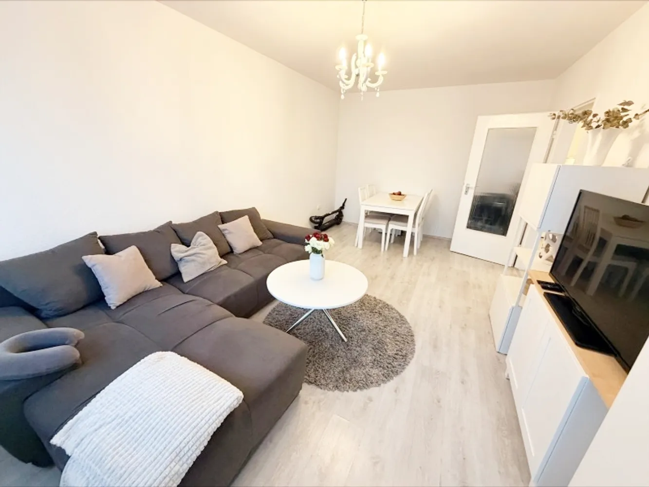 2 Zimmer Wohnung mit 53 m² in Bremen – Bild 2