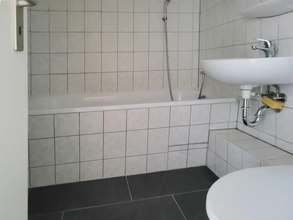 3 Zimmer Wohnung mit 56 m² in Halle (Saale) – Bild 5