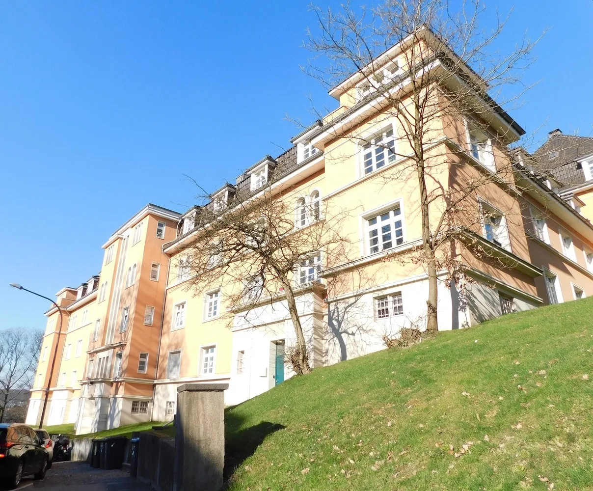 2 room apartment with 58 m² in Wuppertal – Photo 1