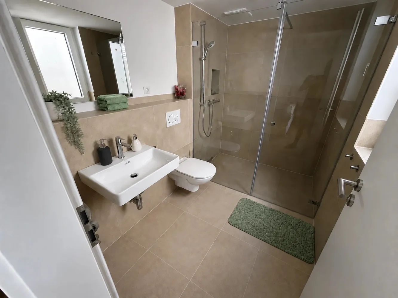 4 room apartment with 110 m² in Munich – Photo 10